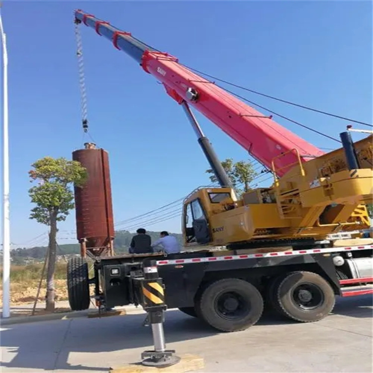 佛冈专业吊车租赁多少钱