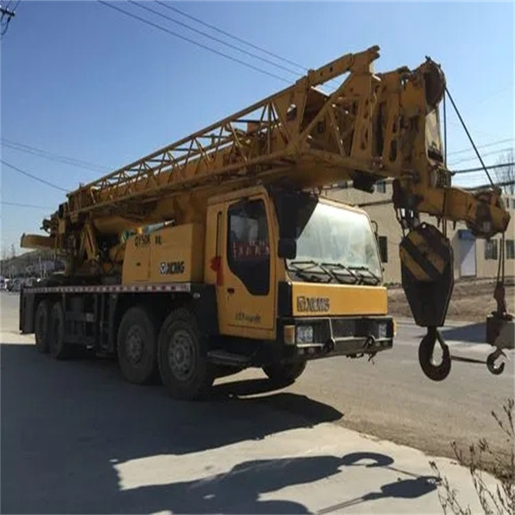 佛冈哪里有专业吊车出租